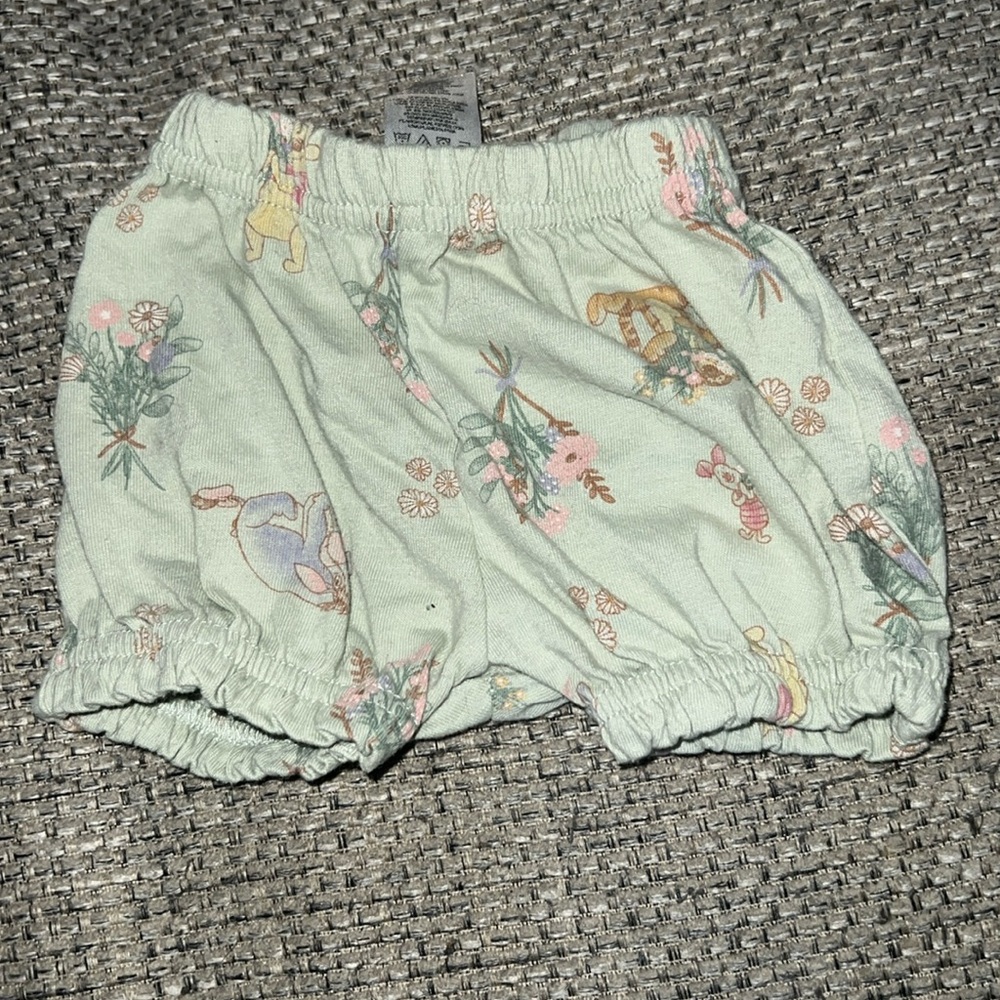 Disney Baby Winnie the Pooh shorts